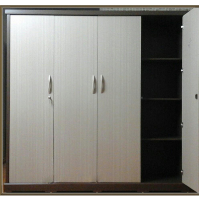 buồng trong Tá»§ quần áo gá»— 2m vân trắng kẻ sá»c giá rẻ tại hà ná»™i GGR16
