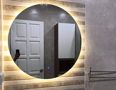 Gương tròn phòng tắm đèn led hắt háºu mà u và ng