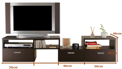 Kệ được thiết kế 2 phần riêng biết thuáºn tiên cho việc Ä‘iá»u chỉnh chiá»u rá»™ng cá»§a kệ cho phá»§ hợp vá»›i không gian căn phòng...