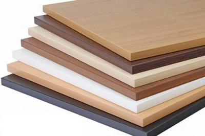 Mẫu tủ quần áo gỗ MDF lõi xanh chống ẩm