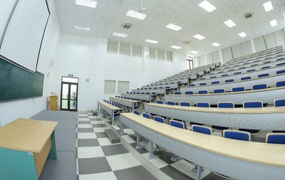 Bàn ghế giảng đường kotobuki sea SDA-700-79M tại đại học Phenikaa, Hà Nội