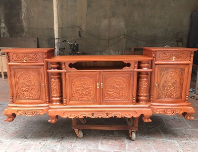 Kệ tivi gỗ gõ dỠhộp cánh cong trụ tròn 2m4