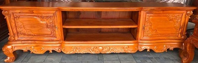 Kệ tivi tân cổ Ä‘iển chân quỳ sang trá»ng 2400mm