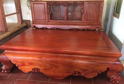 Sáºp gá»— hương đỠnam phà kÃch thước 1m8x2m2 sÆ¡n Pu bóng