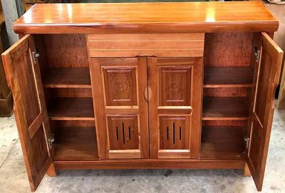 Thiết kế bên trong tủ giầy gỗ sồi nga 4 cánh 1m2