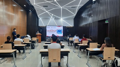 Bàn kotobuki sea SDA-612L và ghế FCA-7983M