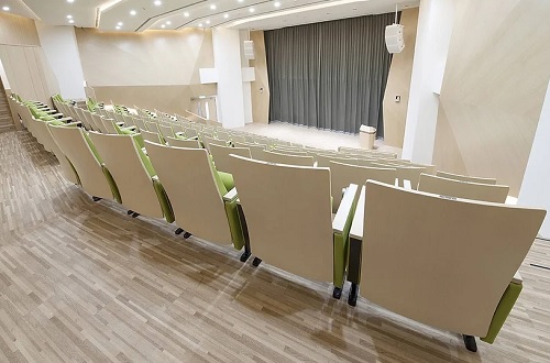Ghế há»™i trưá»ng Mặt sau bằng ván ép chất lượng cao, dán vân gá»— không lá»™ chốt Gauss KTU-232 KSF