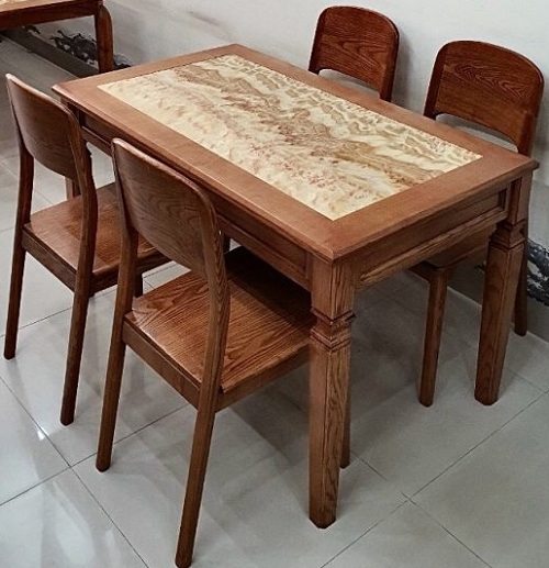 Bàn ăn gỗ sồi sang trọng