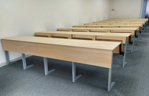 Góc nhìn tổng thể ghế trường học Trường Đại Học Luật Thành Phố Hồ Chí Minh