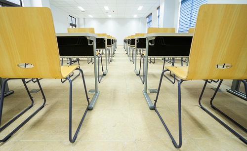 Bàn ghế trường học Trường Đại Học Cần Thơ
