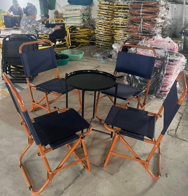 Bộ ghế bàn cafe sắt sơn mầu cam kết hợp vải lưới đen BCF07