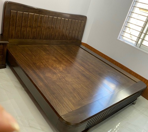 Giường ngủ gỗ verneer hương xám cao cấp GN70