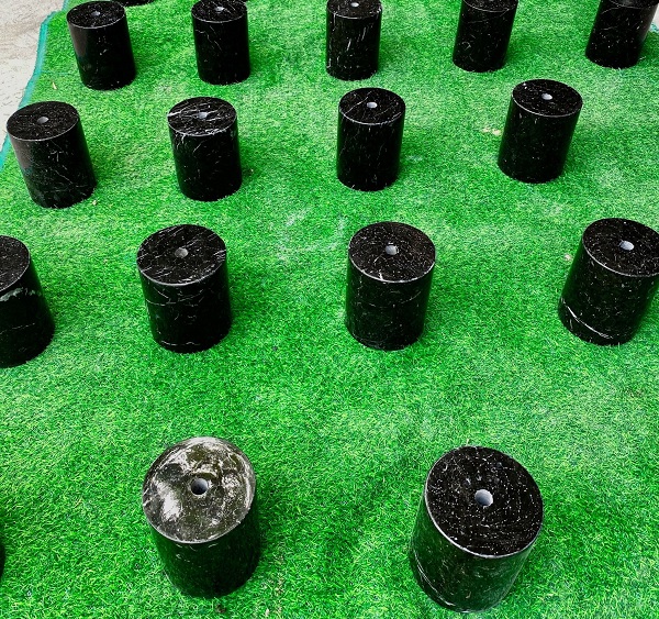 Bà n trà mặt và đế bằng đá đen vân trắng trụ sắt sơn tĩnh điện HBS04-F