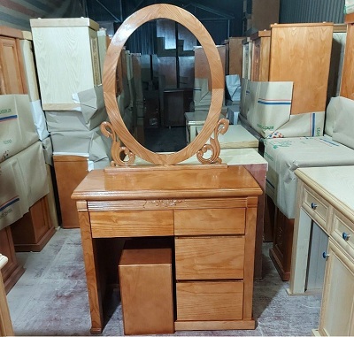 Bàn phấn gỗ xoan khung gương soi hình thiên nga BP67