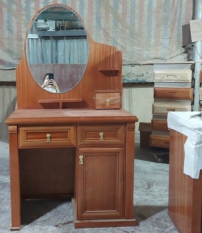 Bàn phấn gỗ verneer xoan đào giá rẻ BP29 3 ngăn kéo, 1 ghế ngồi