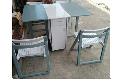 Bàn ăn thông minh gấp gọn màu xanh và trắng