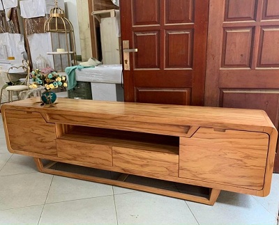 Kệ tivi gỗ gõ dáng thuyền 2m4, 2m2