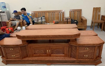 Kệ tivi gỗ hương tự nhiên vát cạnh KVN10 kích thước hương đá, đỏ, xám