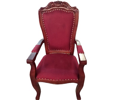 Ghế lãnh đạo cao cáp gỗ tự nhiên bọc nỉ GHT77 chân quỳ tay gỗ bọc nỉ chạm trổ hoa văn tinh tế thiết kế sang trọng hiện đại với điểm nhấn là đinh đồng