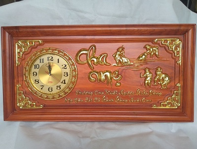 Tranh gỗ đồng hồ thư pháp chữ cha mẹ TRG54 thương cha xuôi ngược