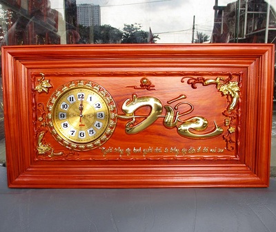 Tranh đồng hồ gỗ chữ đức gỗ hương đỏ TRG31