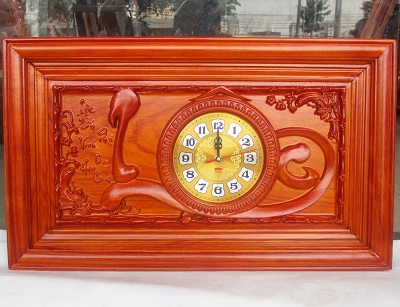 Tranh gỗ đồng hồ chữ lộc dát vàng 67cm TRG21 trang trí phòng khách
