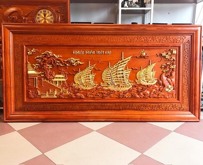 Tranh gỗ tự nhiên thuyền buồm dát vàng TTB02 tranh ba thuyền buồm