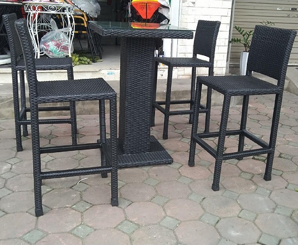 Bộ bàn ghế quầy bar đan nhựa giả mây GBN01 gồm 01 bàn, 04 ghế bar